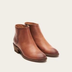 Frye Carson Piping Bootie